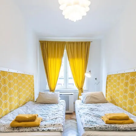 Elegant Escape By Buda Castle For Pleasure Seekers *