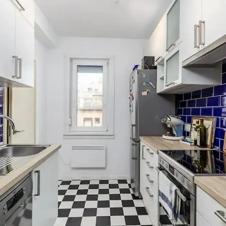 Apartment Elegant Escape By Buda Castle For Pleasure Seekers
