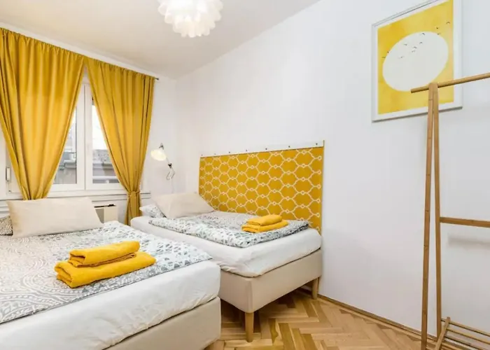 Elegant Escape By Buda Castle For Pleasure Seekers