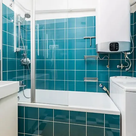 Elegant Escape By Buda Castle For Pleasure Seekers Apartman *